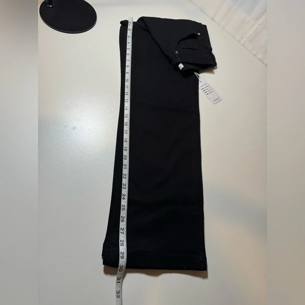 ETTELO Jeans High Waisted Straight Leg Loose Stretchy. Size:2 - Picture 14 of 16